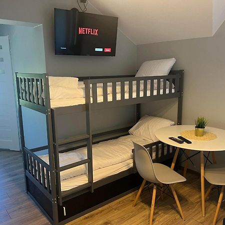 Aparthotel W Dolinie Stawow Zator By Housine Las Zimmer foto