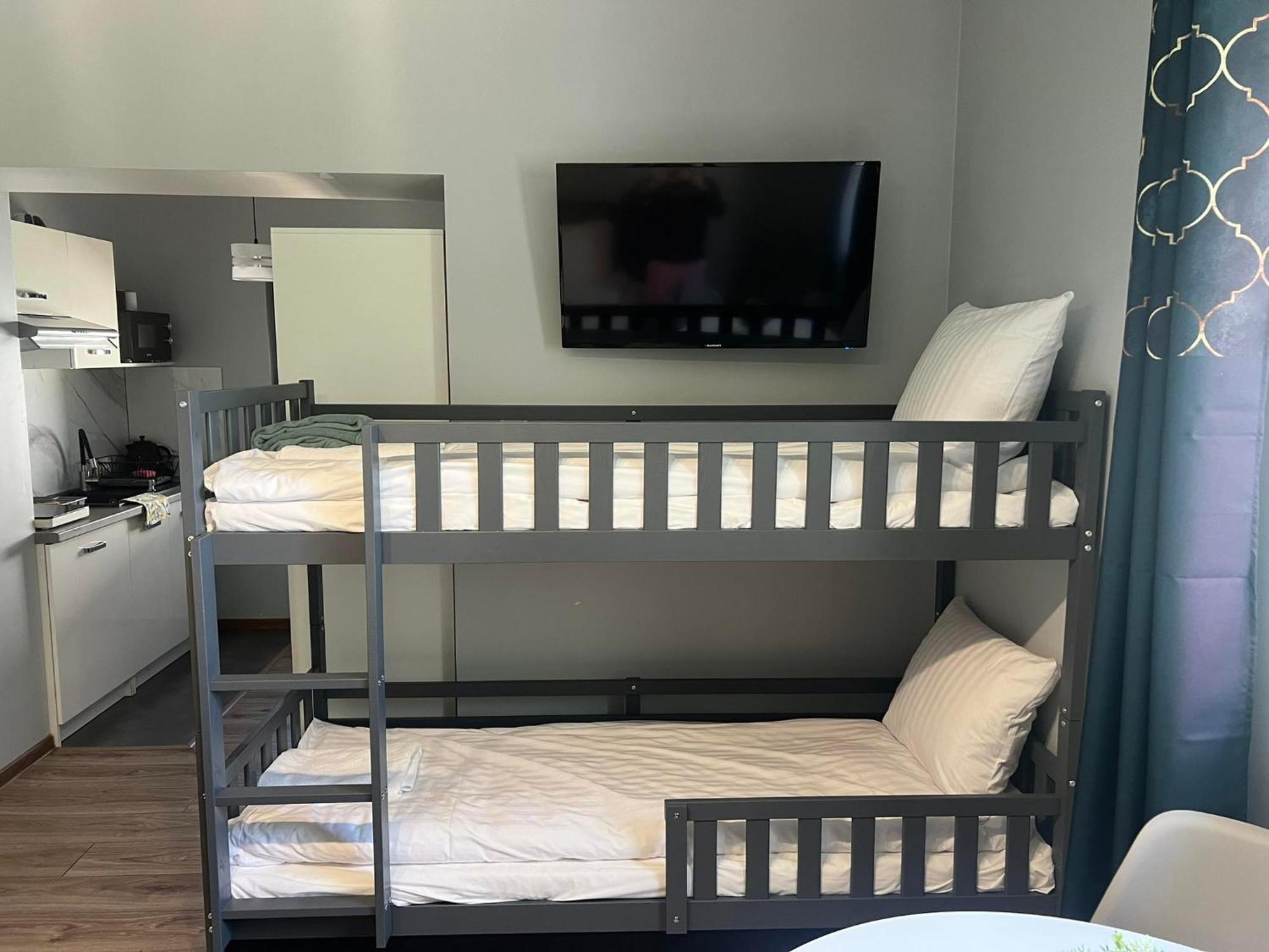 Aparthotel W Dolinie Stawow Zator By Housine Las Zimmer foto